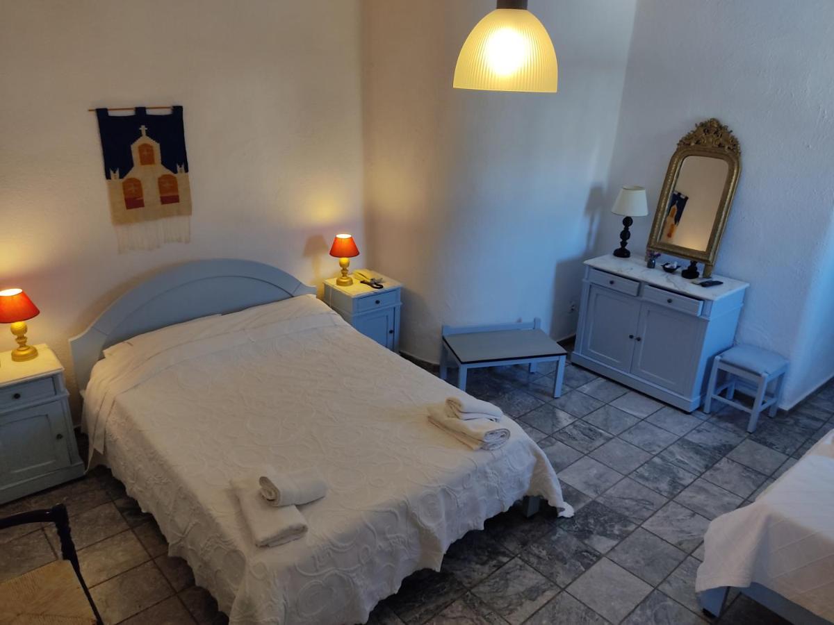 Porto Sikinos Hotel Alopronia Eksteriør billede