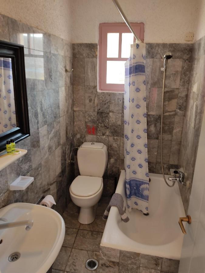 Porto Sikinos Hotel Alopronia Eksteriør billede